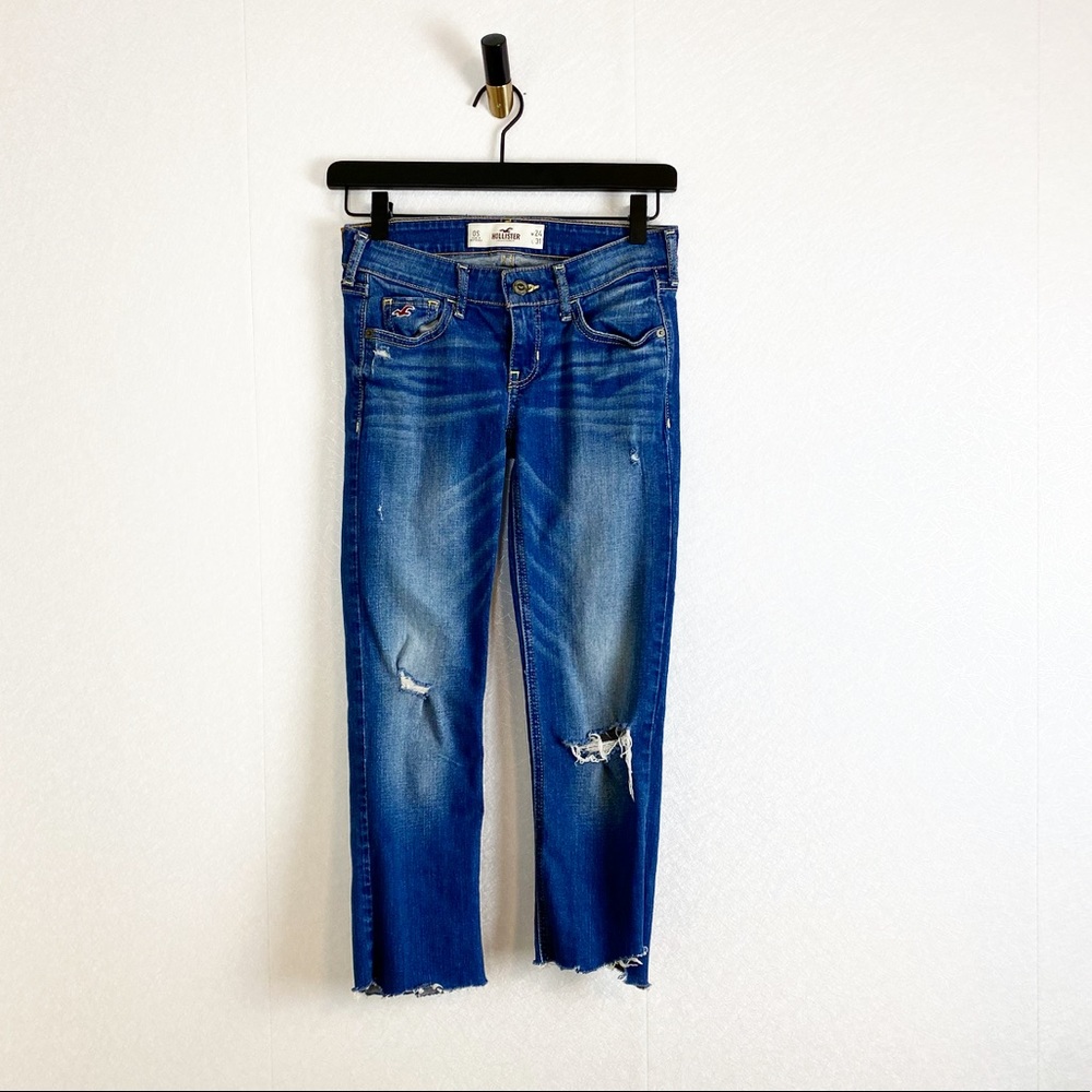 Hollister Distressed Step Hem Raw Hem Cotton Blue Jeans 24 0S Short Cropped Pant
